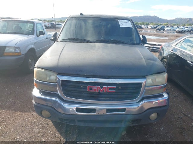 45932894 :رقم المزاد ، 1GTEC19T05Z124286 vin ، 2005 Gmc Sierra 1500 Sle مزاد بيع