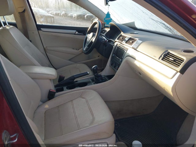 Aukcja sprzedaży 2015 Volkswagen Passat 1.8t Limited Edition, vin: 1VWAS7A31FC080381, numer aukcji: 45932913