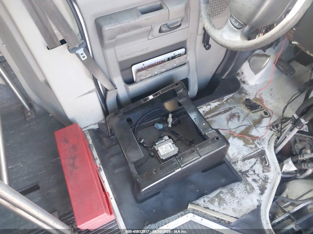 2013 Ford E-350 Cutaway მანქანა იყიდება აუქციონზე, vin: 1FDEE3FS7DDA95233, აუქციონის ნომერი: 45932917