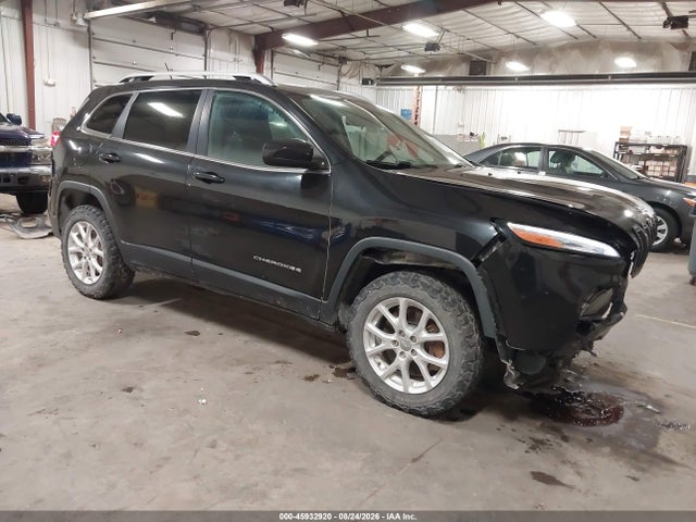 2015 Jeep Cherokee Latitude მანქანა იყიდება აუქციონზე, vin: 1C4PJMCS5FW614905, აუქციონის ნომერი: 45932920