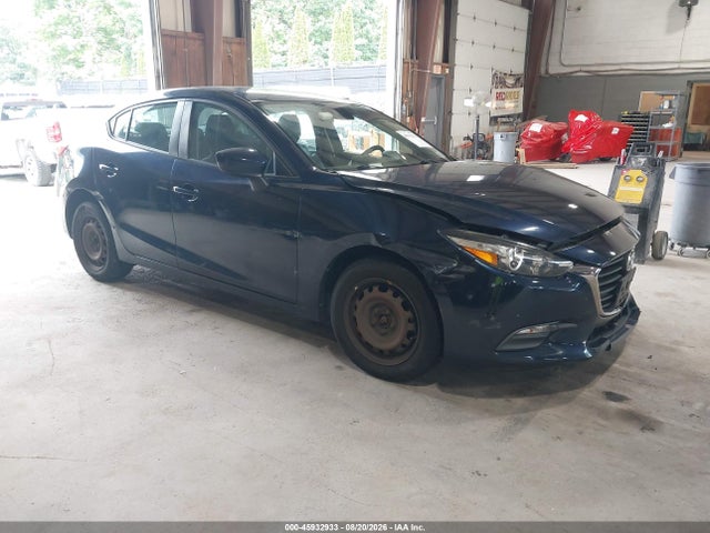 45932933 :رقم المزاد ، 3MZBN1U72JM163008 vin ، 2018 Mazda Mazda3 Sport مزاد بيع