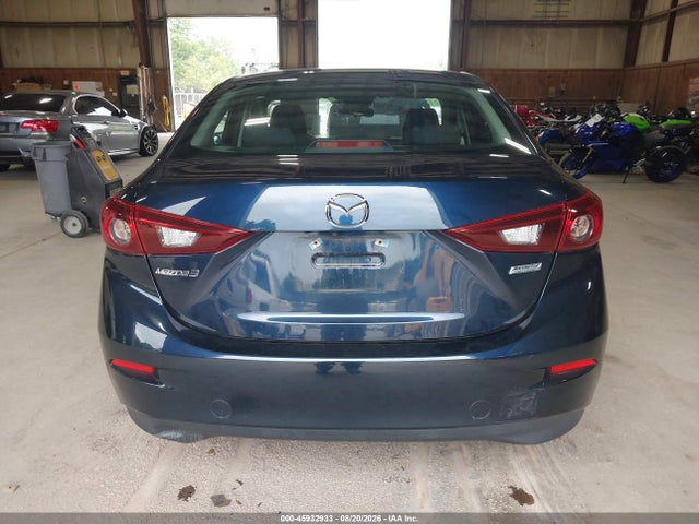 45932933 :رقم المزاد ، 3MZBN1U72JM163008 vin ، 2018 Mazda Mazda3 Sport مزاد بيع