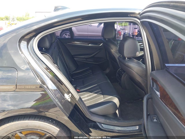 45932941 :رقم المزاد ، WBAJA7C33HG906661 vin ، 2017 Bmw 530i Xdrive مزاد بيع