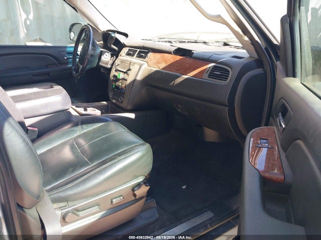 Продаж на аукціоні авто 2008 Gmc Yukon Xl 1500 Slt, vin: 1GKFC16018R184634, номер лоту: 45932942