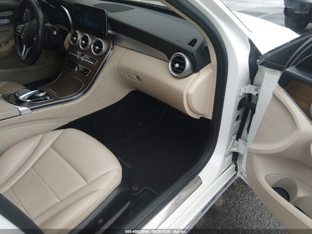 Продаж на аукціоні авто 2019 Mercedes-benz C 300 4matic, vin: 55SWF8EBXKU284046, номер лоту: 45932956