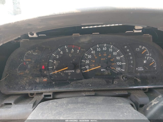 45932963 :رقم المزاد ، 5TBRT38152S277006 vin ، 2002 Toyota Tundra Ltd V8 مزاد بيع
