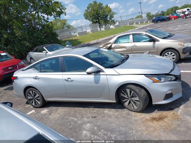 1N4BL4DV4MN395120 Nissan Altima Sv Fwd