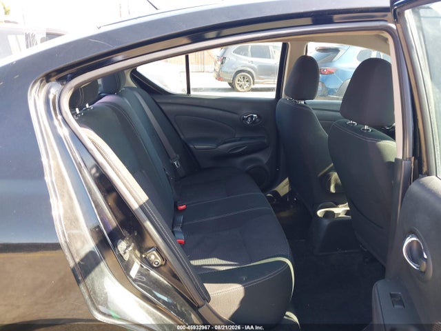 45932967 :رقم المزاد ، 3N1CN7AP2JL872139 vin ، 2018 Nissan Versa 1.6 Sv مزاد بيع