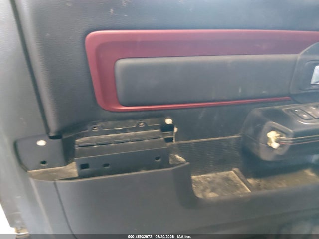 45932972 :رقم المزاد ، 1C6RR7YT8GS166664 vin ، 2016 Ram 1500 Rebel مزاد بيع