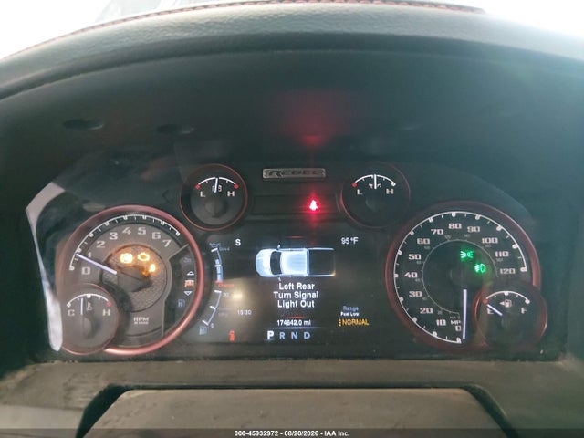 45932972 :رقم المزاد ، 1C6RR7YT8GS166664 vin ، 2016 Ram 1500 Rebel مزاد بيع