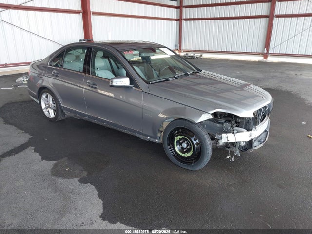 Продажа на аукционе авто 2012 Mercedes-benz C 350 Sport, vin: WDDGF5HB6CR228008, номер лота: 45932975