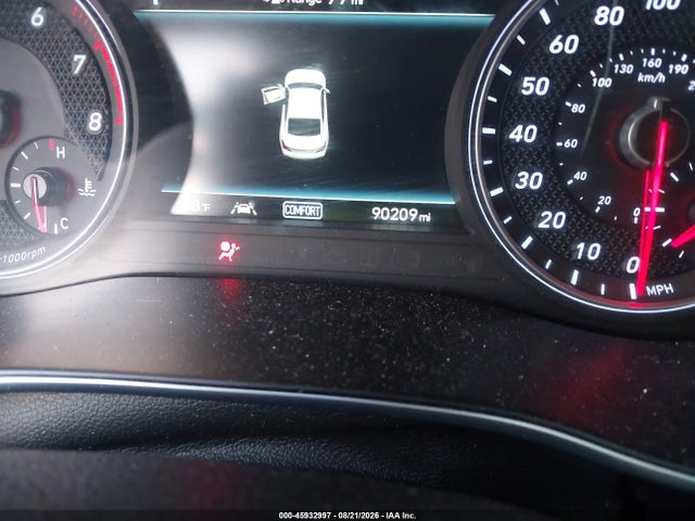 Genesis G70 2.0t Advanced 2019 KMTG44LA4KU037676 Image 16