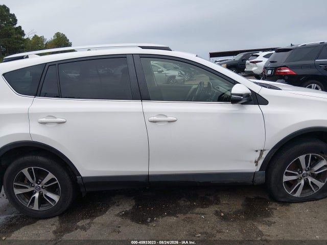 Продажа на аукционе авто 2016 Toyota Rav4 Xle, vin: JTMWFREV6GJ095167, номер лота: 45933023