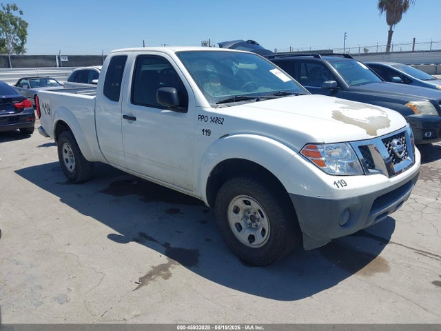 2016 1N6BD0CT5GN764522 main image