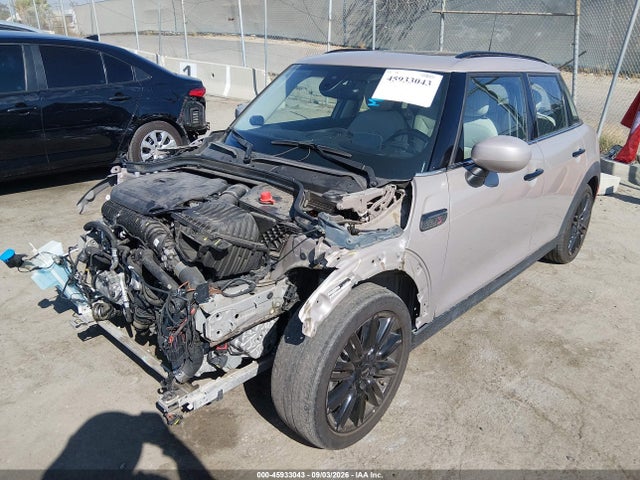 Mini Hardtop Cooper S 2024 WMW53DK09R2U84847 Image 2