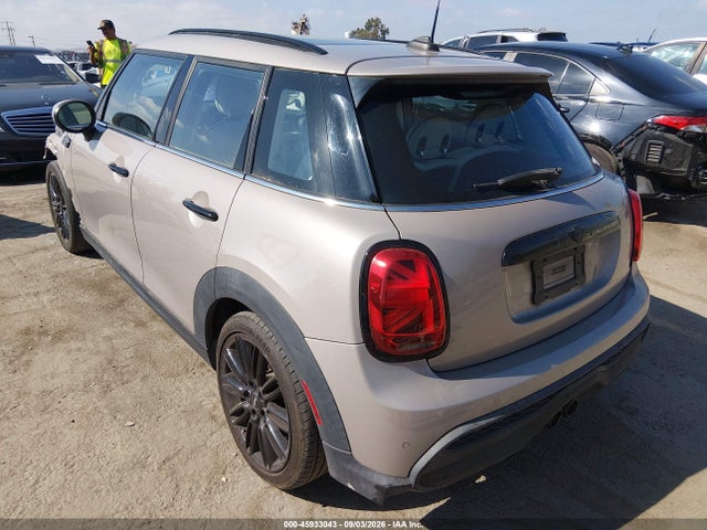 Mini Hardtop Cooper S 2024 WMW53DK09R2U84847 Image 3