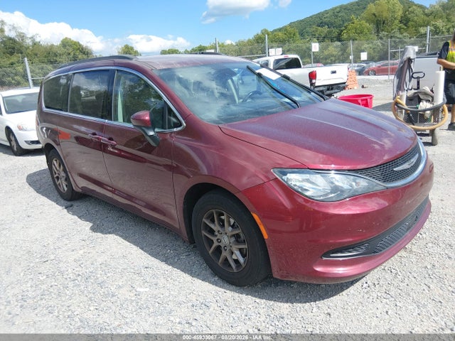 45933067 :رقم المزاد ، 2C4RC1DG2MR505304 vin ، 2021 Chrysler Voyager Lxi مزاد بيع