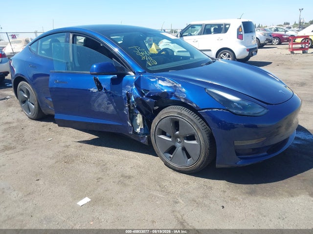 2023 5YJ3E1EA3PF423477 main image