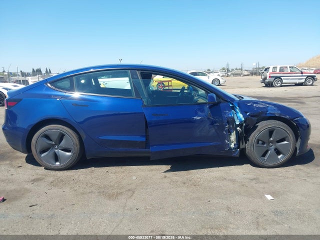 Tesla Model 3 Rear-wheel Drive 2023 5YJ3E1EA3PF423477 Image 12