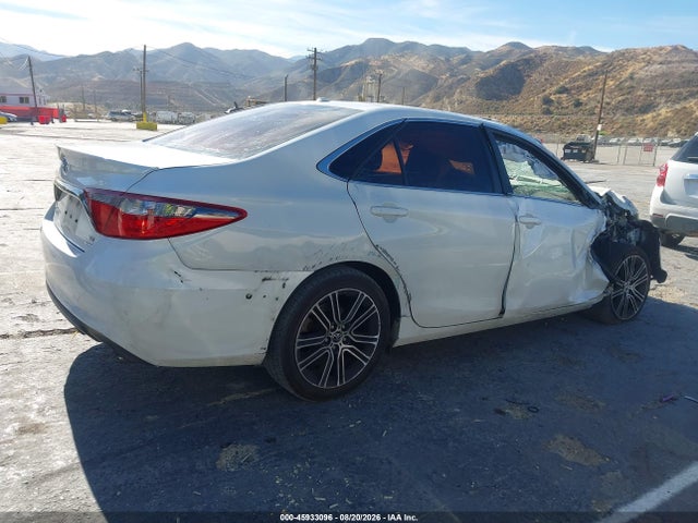 45933096 :رقم المزاد ، 4T1BF1FK8GU186066 vin ، 2016 Toyota Camry Le/xle/se/xse مزاد بيع