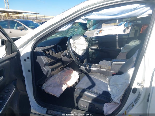 45933096 :رقم المزاد ، 4T1BF1FK8GU186066 vin ، 2016 Toyota Camry Le/xle/se/xse مزاد بيع