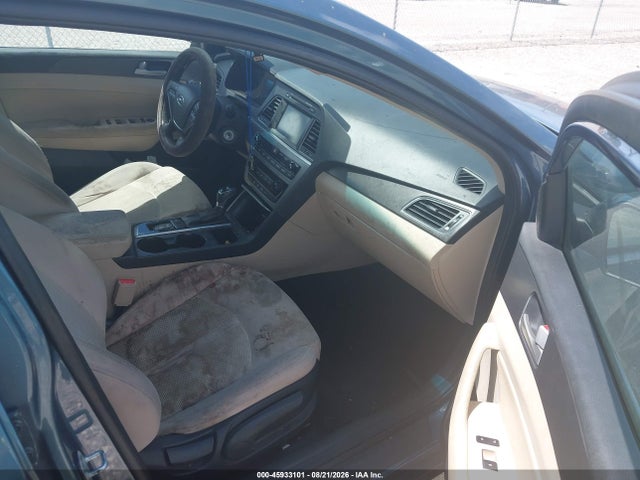Auction sale of the 2017 Hyundai Sonata Sport, vin: 5NPE34AF6HH506194, lot number: 45933101