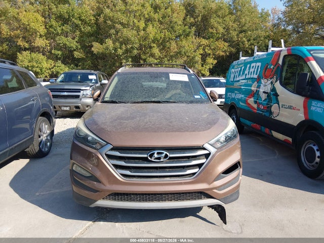 Продаж на аукціоні авто 2017 Hyundai Tucson Eco, vin: KM8J33A27HU577184, номер лоту: 45933118