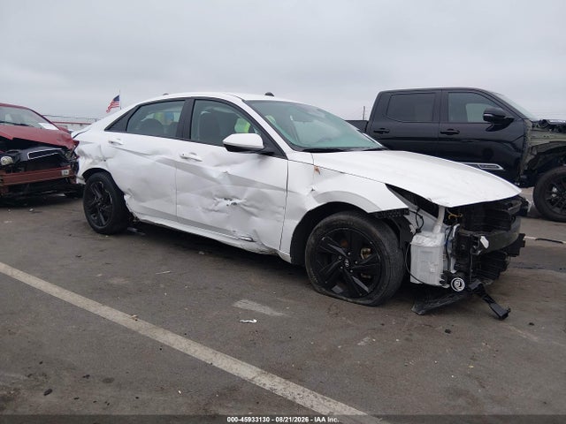 45933130 :رقم المزاد ، 5NPLM4AG1NH057869 vin ، 2022 Hyundai Elantra Sel مزاد بيع