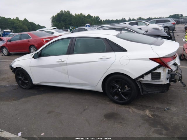 45933130 :رقم المزاد ، 5NPLM4AG1NH057869 vin ، 2022 Hyundai Elantra Sel مزاد بيع