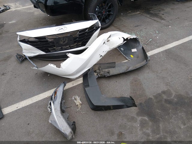 45933130 :رقم المزاد ، 5NPLM4AG1NH057869 vin ، 2022 Hyundai Elantra Sel مزاد بيع