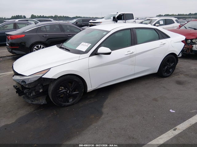 45933130 :رقم المزاد ، 5NPLM4AG1NH057869 vin ، 2022 Hyundai Elantra Sel مزاد بيع