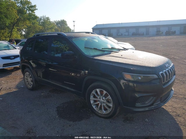 45933162 :رقم المزاد ، 1C4PJLCB3LD596700 vin ، 2020 Jeep Cherokee Latitude Fwd مزاد بيع