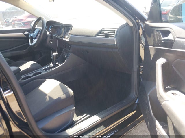 3VWC57BUXKM232190 Volkswagen Jetta 1.4t R-line/1.4t S/1.4t Se