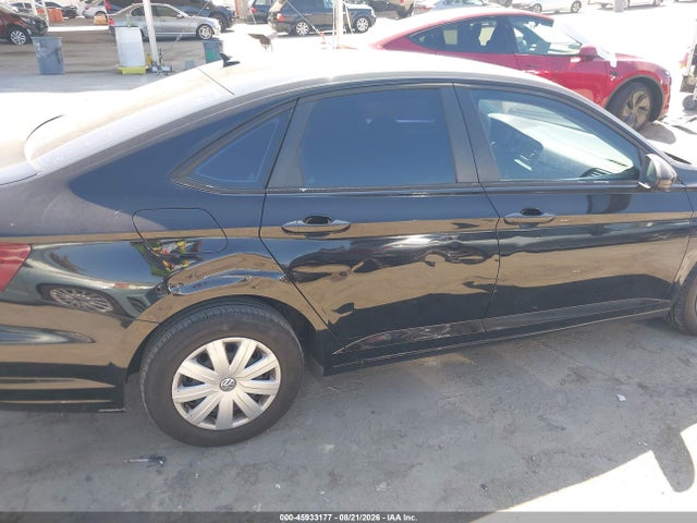 3VWC57BUXKM232190 Volkswagen Jetta 1.4t R-line/1.4t S/1.4t Se