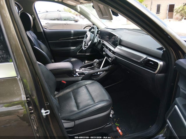 KIA Telluride S 2024 5XYP64GCXRG537065 Image 5