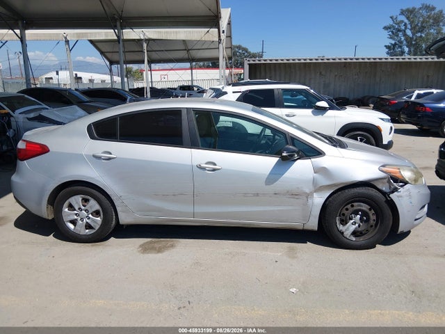 Продажа на аукционе авто 2015 Kia Forte Lx, vin: KNAFK4A67F5340706, номер лота: 45933199
