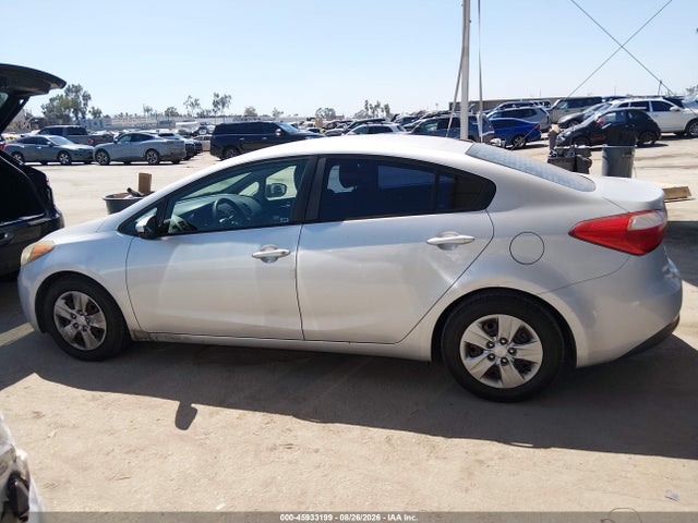 Продажа на аукционе авто 2015 Kia Forte Lx, vin: KNAFK4A67F5340706, номер лота: 45933199