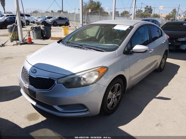 Продажа на аукционе авто 2015 Kia Forte Lx, vin: KNAFK4A67F5340706, номер лота: 45933199