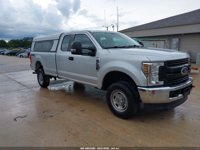 2018 Ford F-350 Xl მანქანა იყიდება აუქციონზე, vin: 1FT8X3B63JEC83998, აუქციონის ნომერი: 45933209