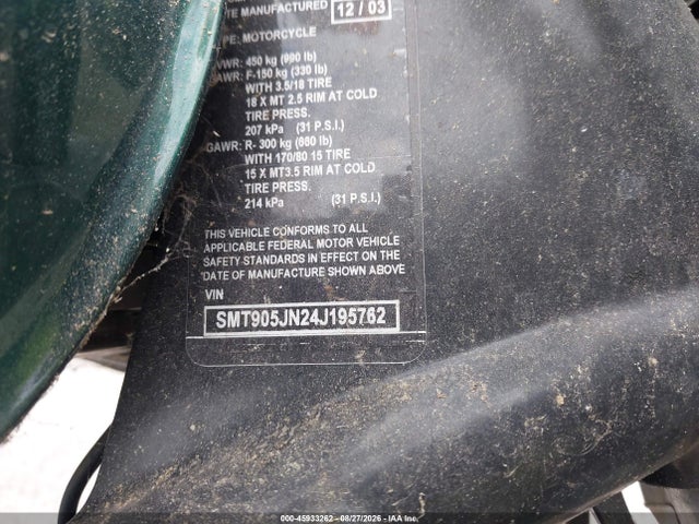 45933262 :رقم المزاد ، SMT905JN24J195762 vin ، 2004 Triumph Motorcycle Bonneville America مزاد بيع