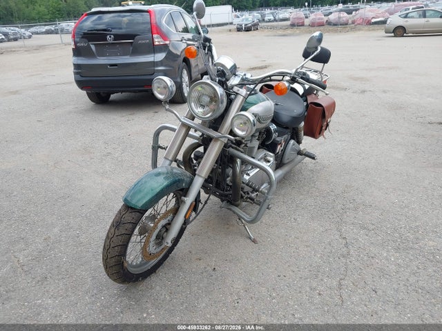 45933262 :رقم المزاد ، SMT905JN24J195762 vin ، 2004 Triumph Motorcycle Bonneville America مزاد بيع
