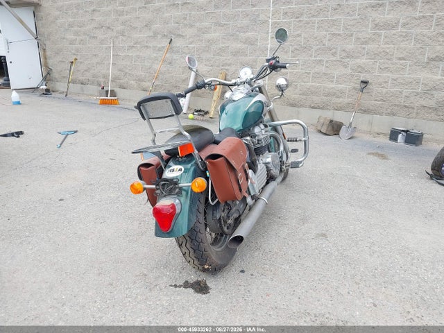 45933262 :رقم المزاد ، SMT905JN24J195762 vin ، 2004 Triumph Motorcycle Bonneville America مزاد بيع