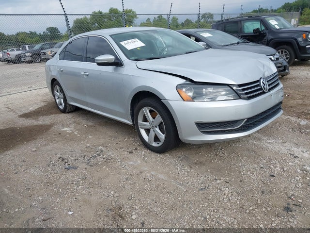 Auction sale of the 2014 Volkswagen Passat 1.8t Se, vin: 1VWBS7A31EC115097, lot number: 45933263