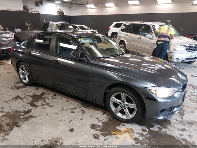 45933268 :رقم المزاد ، WBA3B5C54FF963062 vin ، 2015 Bmw 328i Xdrive مزاد بيع