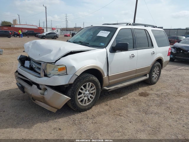 45933415 :رقم المزاد ، 1FMJU1J57DEF24887 vin ، 2013 Ford Expedition Xlt مزاد بيع