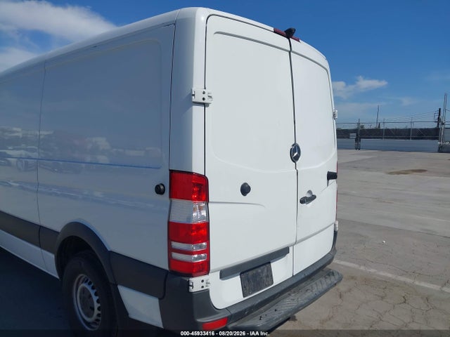 Продажа на аукционе авто 2016 Mercedes-benz Sprinter 2500 Normal Roof, vin: WD3PE7DD3GP301783, номер лота: 45933416