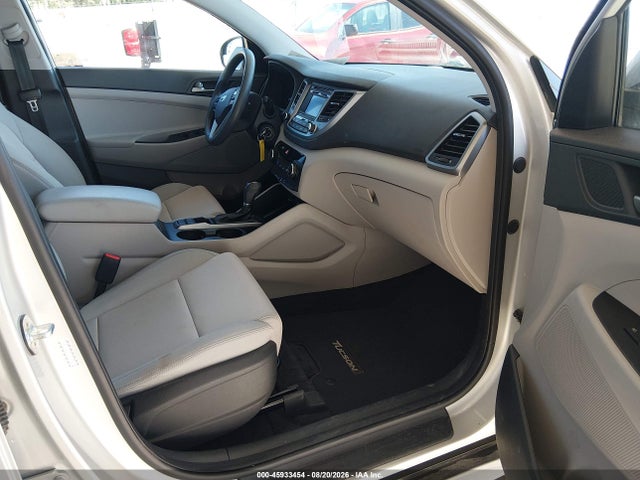 2018 Hyundai Tucson Se მანქანა იყიდება აუქციონზე, vin: KM8J23A45JU670702, აუქციონის ნომერი: 45933454