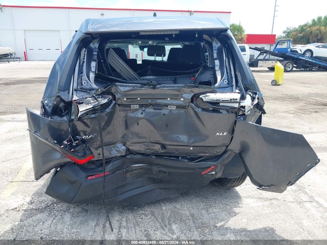 45933489 :رقم المزاد ، 2T3W1RFV3SC364623 vin ، 2025 Toyota Rav4 Xle مزاد بيع