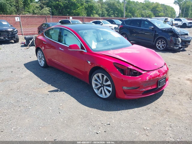 2020 Tesla Model 3 Long Range Dual Motor All-wheel Drive მანქანა იყიდება აუქციონზე, vin: 5YJ3E1EB1LF669107, აუქციონის ნომერი: 45933517