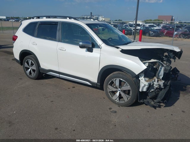 2021 Subaru Forester Touring მანქანა იყიდება აუქციონზე, vin: JF2SKAXC2MH416133, აუქციონის ნომერი: 45933521